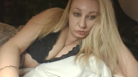 qwertyui online show from February 2026 11:23:01 PM