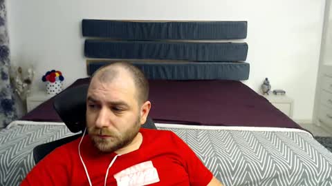 R0bila online show from February 2025 01:35:02 AM