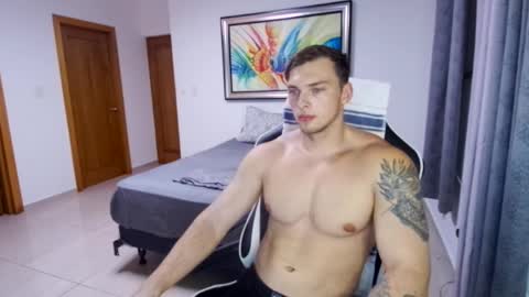 Snapshot of r9dima1998 chatting on September 2025 02:33:02 AM Dmitry online show from September 2025 02:33:02 AM