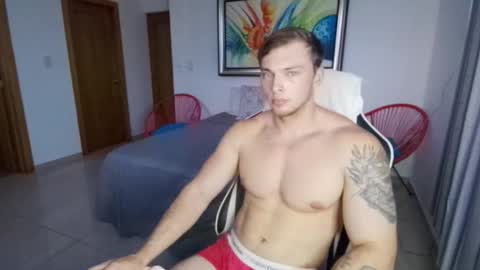 Snapshot of r9dima1998 chatting on October 2025 10:39:01 PM Dmitry online show from October 2025 10:39:01 PM