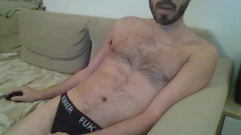 Snapshot of ra111an chatting on December 2024 10:47:02 PM ra111an online show from December 2024 10:47:02 PM