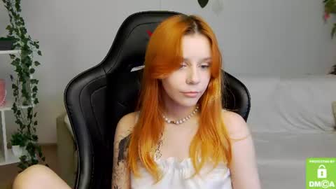 rachel__lips online show from June 2026 07:46:01 AM