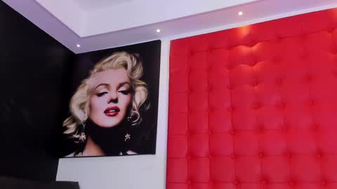  DALIANA  online show from April 2026 12:09:02 PM