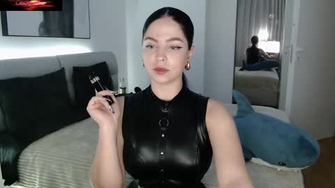 Call me Miss. online show from September 2025 07:39:02 PM