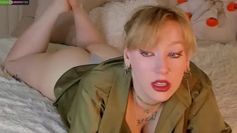 RachelCart online show from October 2025 03:31:02 AM