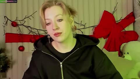 RachelCart online show from December 2025 03:13:02 AM