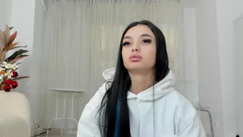 Rachell online show from May 2026 04:39:02 AM