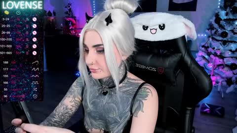  Miko Pleasee help me get 100 likes online show from January 2025 05:19:01 PM