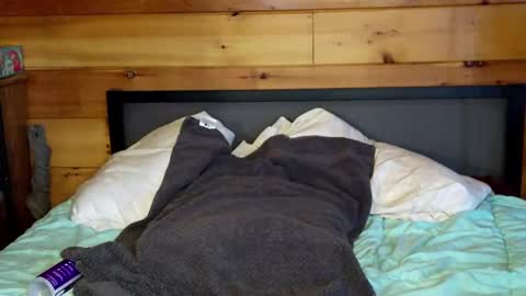 Rachel Price online show from February 2025 07:08:02 PM