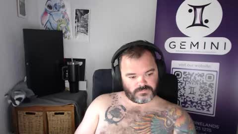 Snapshot of racx_87 chatting on February 2026 10:01:02 AM racx_87 online show from February 2026 10:01:02 AM