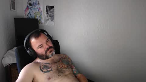 Snapshot of racx_87 chatting on March 2026 08:40:02 AM racx_87 online show from March 2026 08:40:02 AM