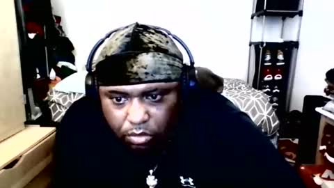 Snapshot of radiantapplebottom chatting on April 2026 04:59:02 PM radiantapplebottom online show from April 2026 04:59:02 PM