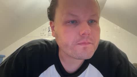 raeganv online show from February 2026 11:16:01 AM