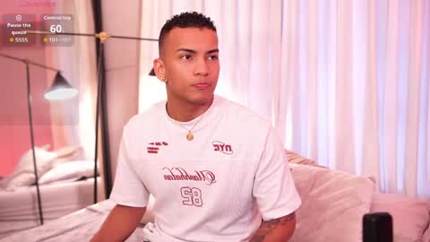 Snapshot of rafa_cruz chatting on April 2026 12:19:02 PM rafa_cruz online show from April 2026 12:19:02 PM
