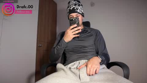 Snapshot of rafael_stone1 chatting on July 2026 12:58:01 AM NEW IG online show from July 2026 12:58:01 AM