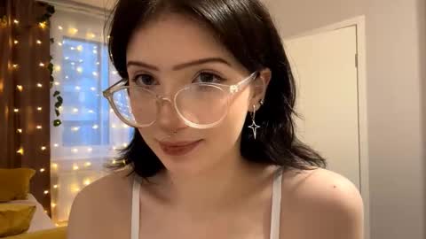 Riya online show from November 2025 12:11:01 PM