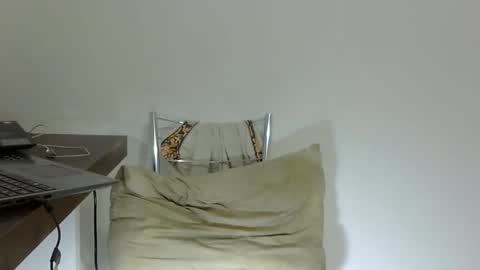 elenacam online show from February 2026 04:48:01 PM
