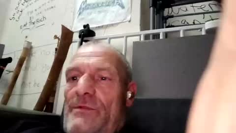 Bigthickdickinvic online show from December 2024 06:48:01 PM