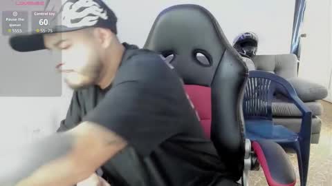 ragnar_lothbrok77 online show from February 2026 09:52:01 PM