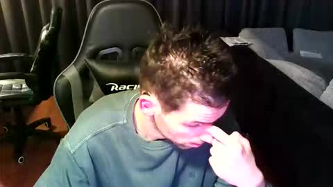 Snapshot of raimondo32 chatting on December 2025 06:23:01 PM Raimondo te Paste online show from December 2025 06:23:01 PM