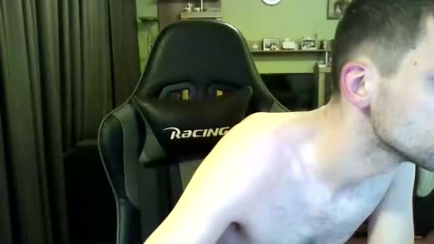 Snapshot of raimondo32 chatting on February 2026 11:15:02 PM Raimondo te Paste online show from February 2026 11:15:02 PM