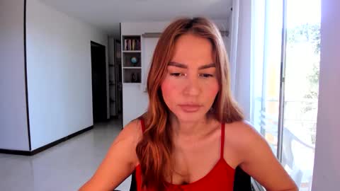 Jennyindependent model . online show from April 2026 07:08:02 PM