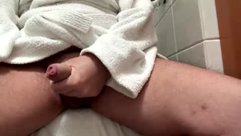 Snapshot of raindog72 chatting on November 2025 11:51:02 AM Raindog online show from November 2025 11:51:02 AM