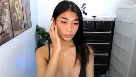 raindrizzle1706 online show from March 2026 03:16:02 PM