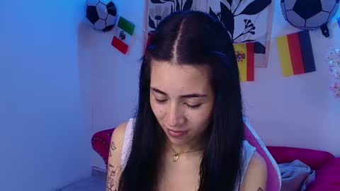 Snapshot of rainy_doll chatting on June 2026 12:00:01 PM Rainy online show from June 2026 12:00:01 PM