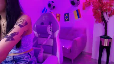 Snapshot of rainy_doll chatting on June 2026 12:06:01 PM Rainy online show from June 2026 12:06:01 PM