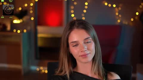 Raisa online show from December 2025 07:53:02 PM