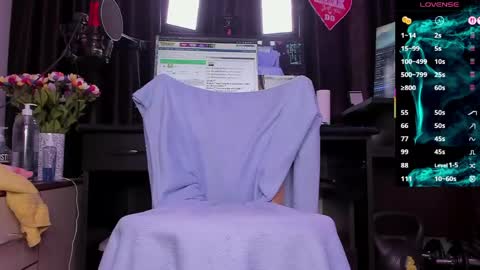 Laura online show from April 2026 02:45:02 AM