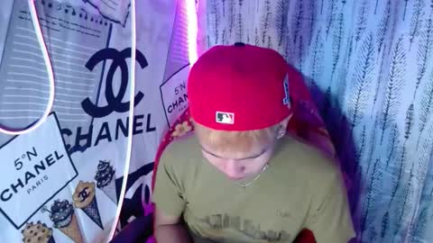 ralfhuge24 online show from December 2025 11:47:01 AM