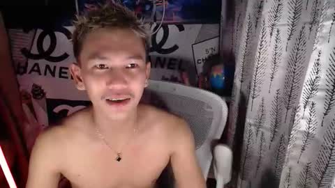 ralfhuge24 online show from April 2026 11:57:02 AM