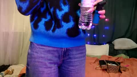 Snapshot of ramonaquinn chatting on January 2025 05:38:01 AM RAMONA Q online show from January 2025 05:38:01 AM