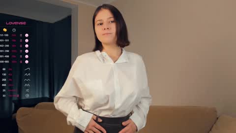 Snapshot of randichaplin chatting on January 2025 04:54:02 PM Vilda online show from January 2025 04:54:02 PM