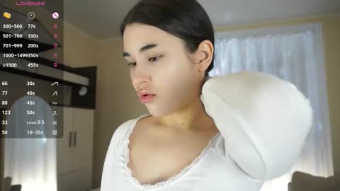 Vilda online show from November 2025 05:35:02 AM