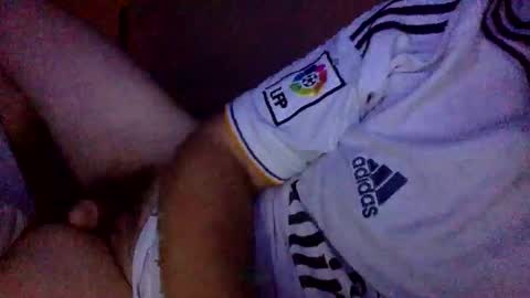 Snapshot of randobad12 chatting on November 2025 01:17:02 AM randobad12 online show from November 2025 01:17:02 AM