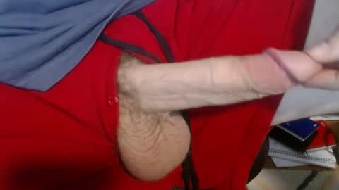 Snapshot of random41yearoldguy chatting on January 2025 12:02:01 AM random41yearoldguy online show from January 2025 12:02:01 AM