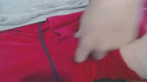 Snapshot of random41yearoldguy chatting on February 2025 06:05:02 PM random41yearoldguy online show from February 2025 06:05:02 PM