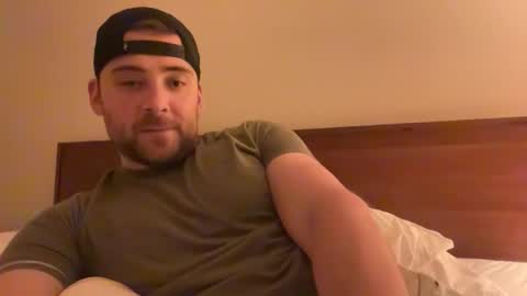 randomdude5950 online show from April 2026 02:36:02 AM
