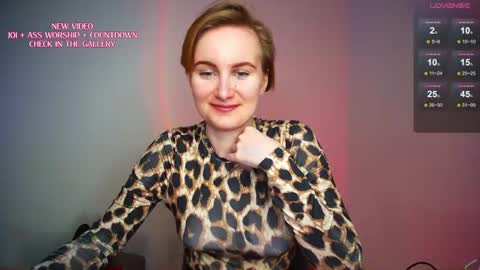 Cherry  Miss Cherry online show from July 2026 04:13:01 PM