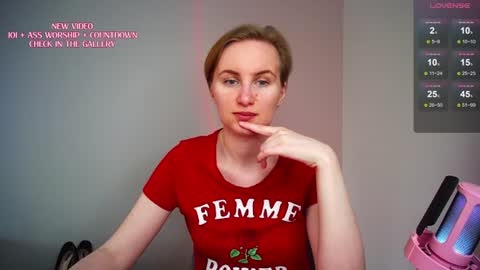 Cherry  Miss Cherry online show from July 2026 02:54:01 PM