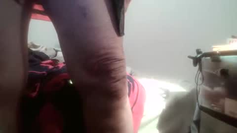 Snapshot of randymann62 chatting on February 2026 01:48:01 AM randymann62 online show from February 2026 01:48:01 AM