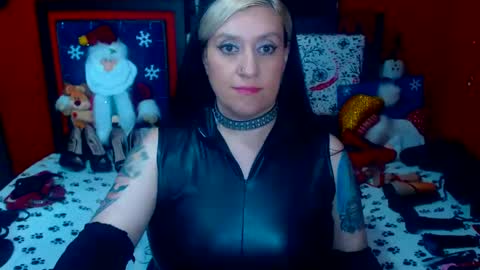 Snapshot of randymaturex01 chatting on December 2024 08:26:02 AM Sonia online show from December 2024 08:26:02 AM