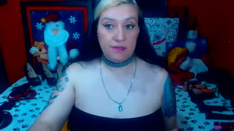 Snapshot of randymaturex01 chatting on December 2024 11:39:02 PM Sonia online show from December 2024 11:39:02 PM
