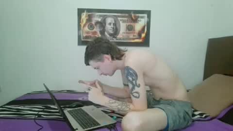 Snapshot of rangel_sex chatting on May 2026 09:13:01 PM Rangel and Lola online show from May 2026 09:13:01 PM