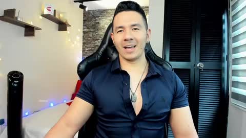 Jonas online show from December 2024 08:34:02 PM