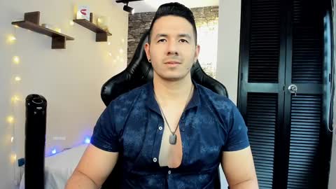 Jonas online show from January 2025 08:25:02 PM