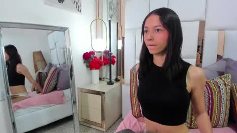 Snapshot of raquellefox chatting on April 2026 12:22:02 PM Raquelle online show from April 2026 12:22:02 PM